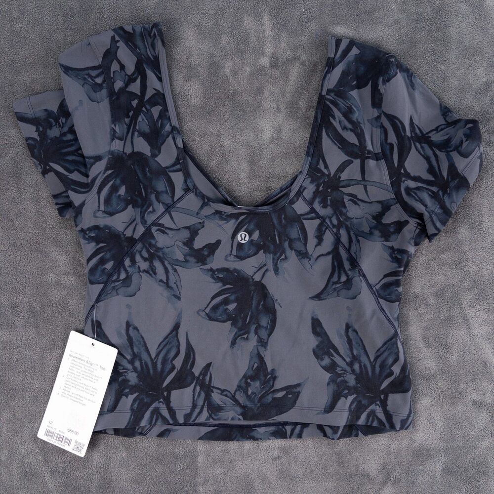 lululemon athletica Gray & Black Floral Crop Top